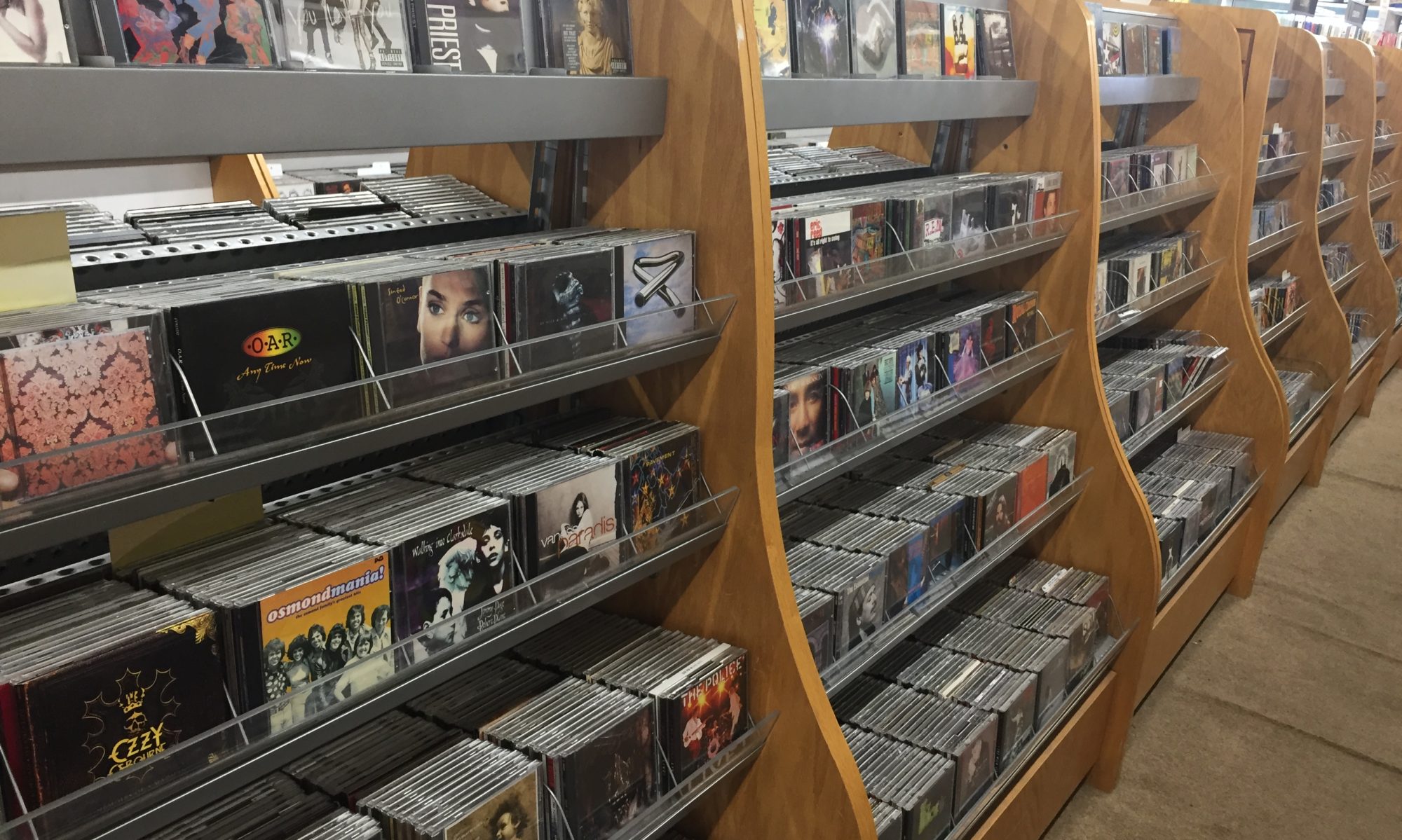Gardner s Used Books Music Oklahoma s Largest Used Bookstore gardner-s-used-books-music-oklahoma-s-largest-used-bookstore